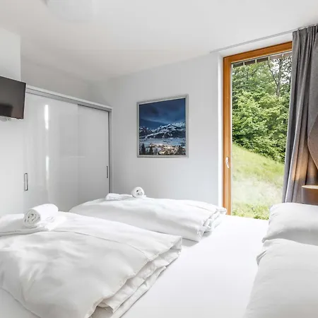 Bellevue Residences - Luxurious Lakeside Appartement *
