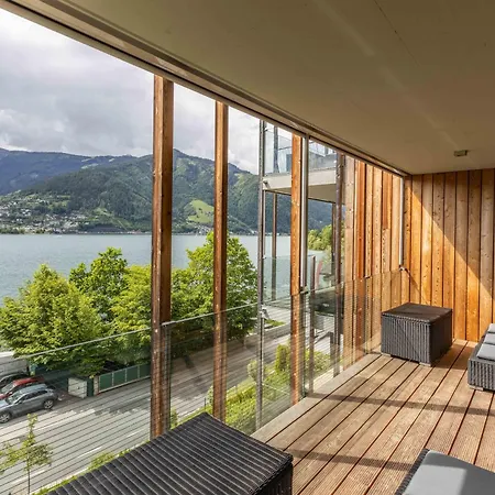 Bellevue Residences - Luxurious Lakeside Daire *