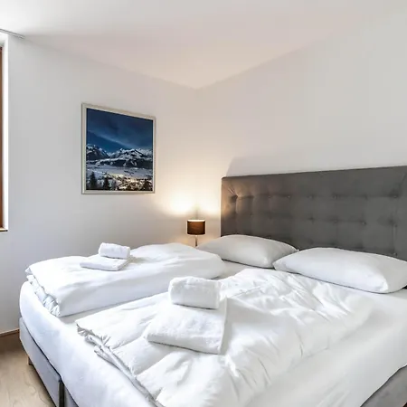 아파트 Bellevue Residences - Luxurious Lakeside 젤암제