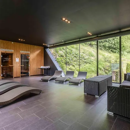 Bellevue Residences - Luxurious Lakeside Appartement *