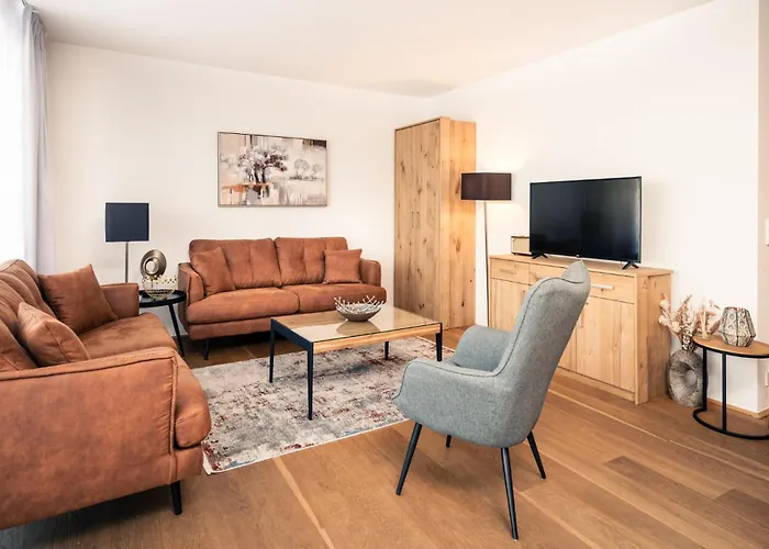 Bellevue Residences - Luxurious Lakeside * Τσελ αμ Ζέε