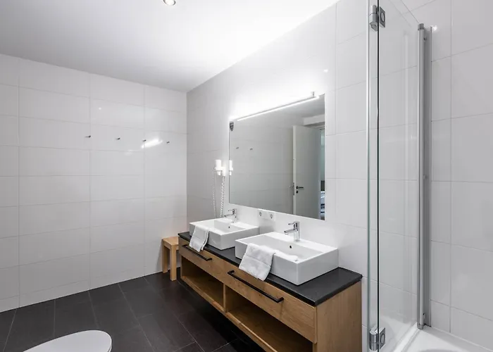 Apartment Bellevue Residences - Luxurious Lakeside Zell am See