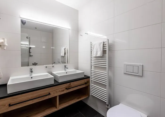 Bellevue Residences - Luxurious Lakeside