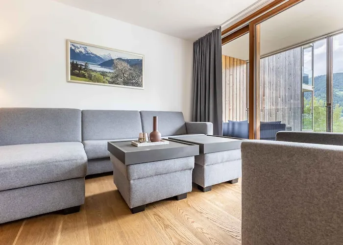 Bellevue Residences - Luxurious Lakeside