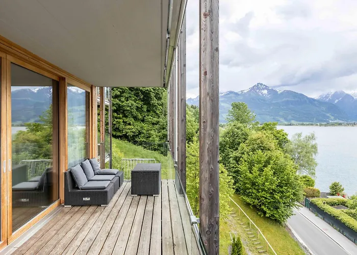 Bellevue Residences - Luxurious Lakeside Διαμέρισμα