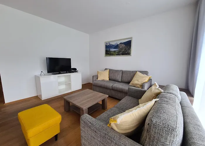 Bellevue Residences - Luxurious Lakeside Τσελ αμ Ζέε