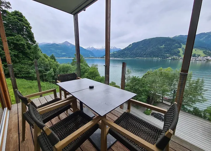 Bellevue Residences - Luxurious Lakeside Τσελ αμ Ζέε