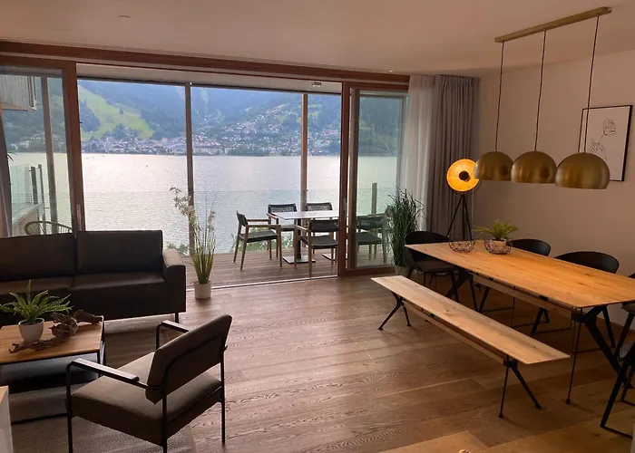 Bellevue Residences - Luxurious Lakeside * 滨湖采尔