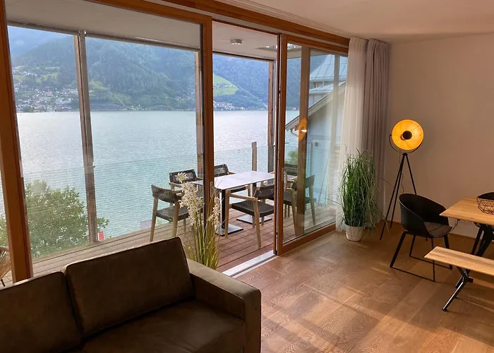 Bellevue Residences - Luxurious Lakeside Διαμέρισμα Τσελ αμ Ζέε