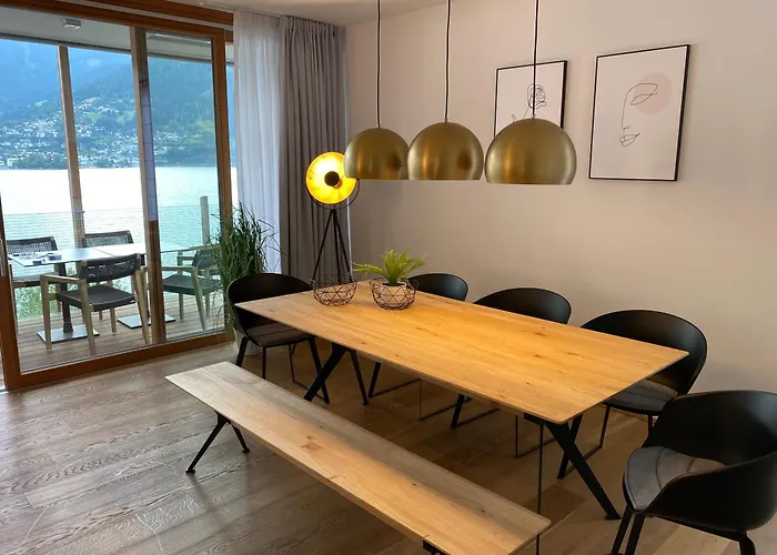 Bellevue Residences - Luxurious Lakeside 公寓 *