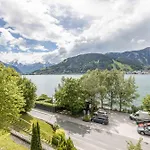 Bellevue Residences - Luxurious Lakeside Apartmán Zell am See