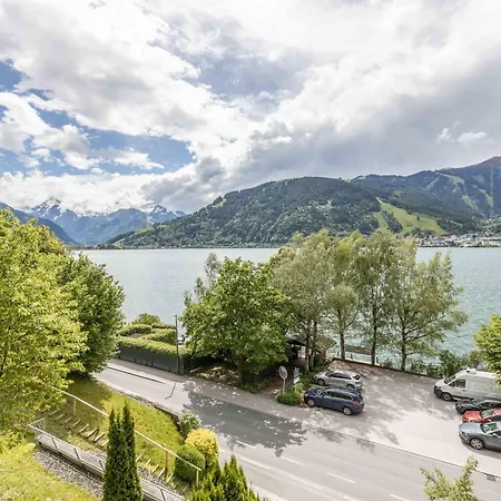 Bellevue Residences - Luxurious Lakeside Appartement Zell am See
