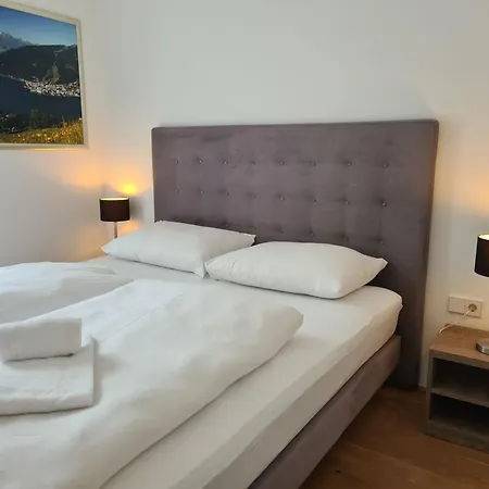 Bellevue Residences - Luxurious Lakeside Appartement